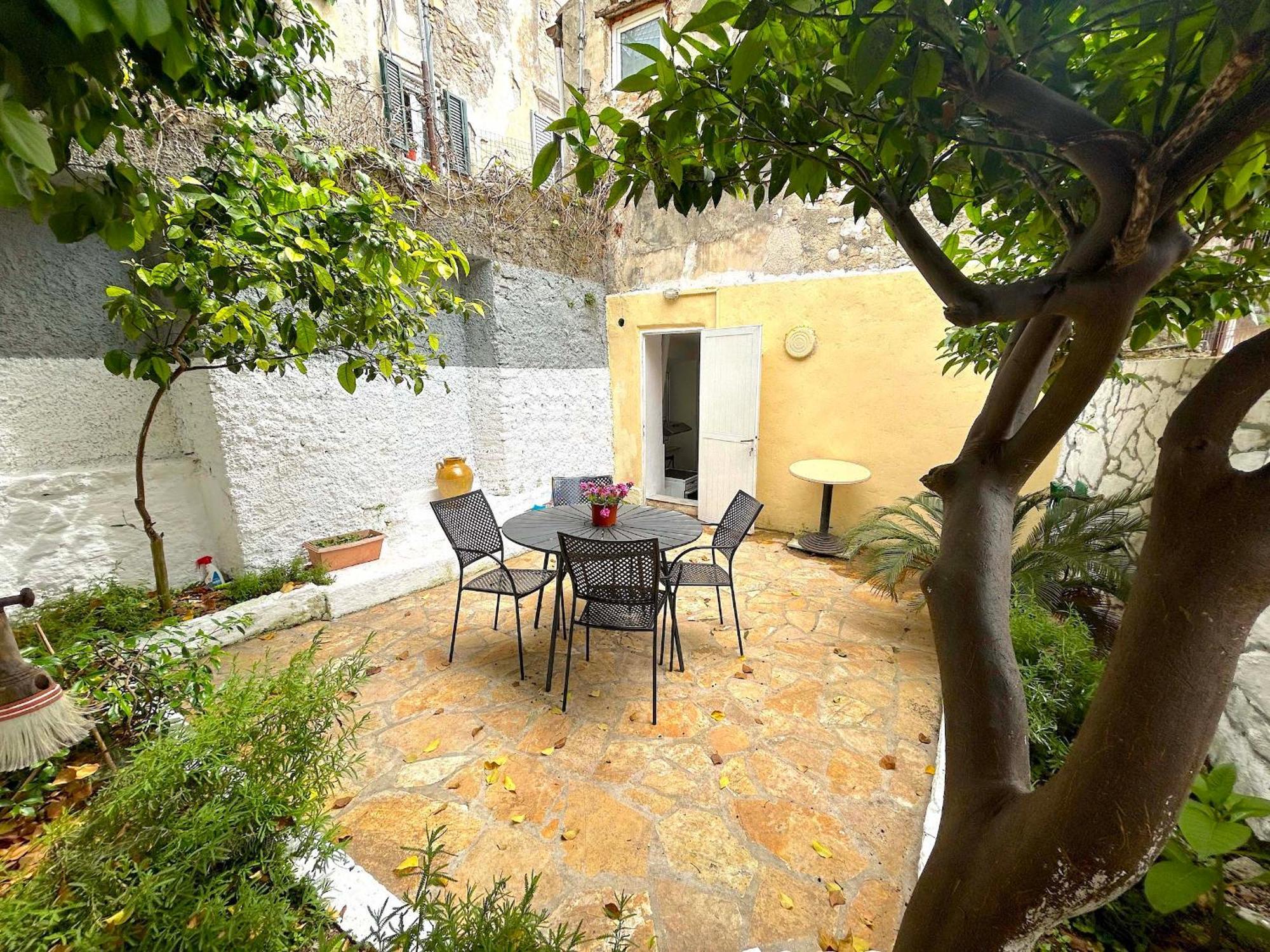 Traditional House With Ivy Garden Corfu  المظهر الخارجي الصورة