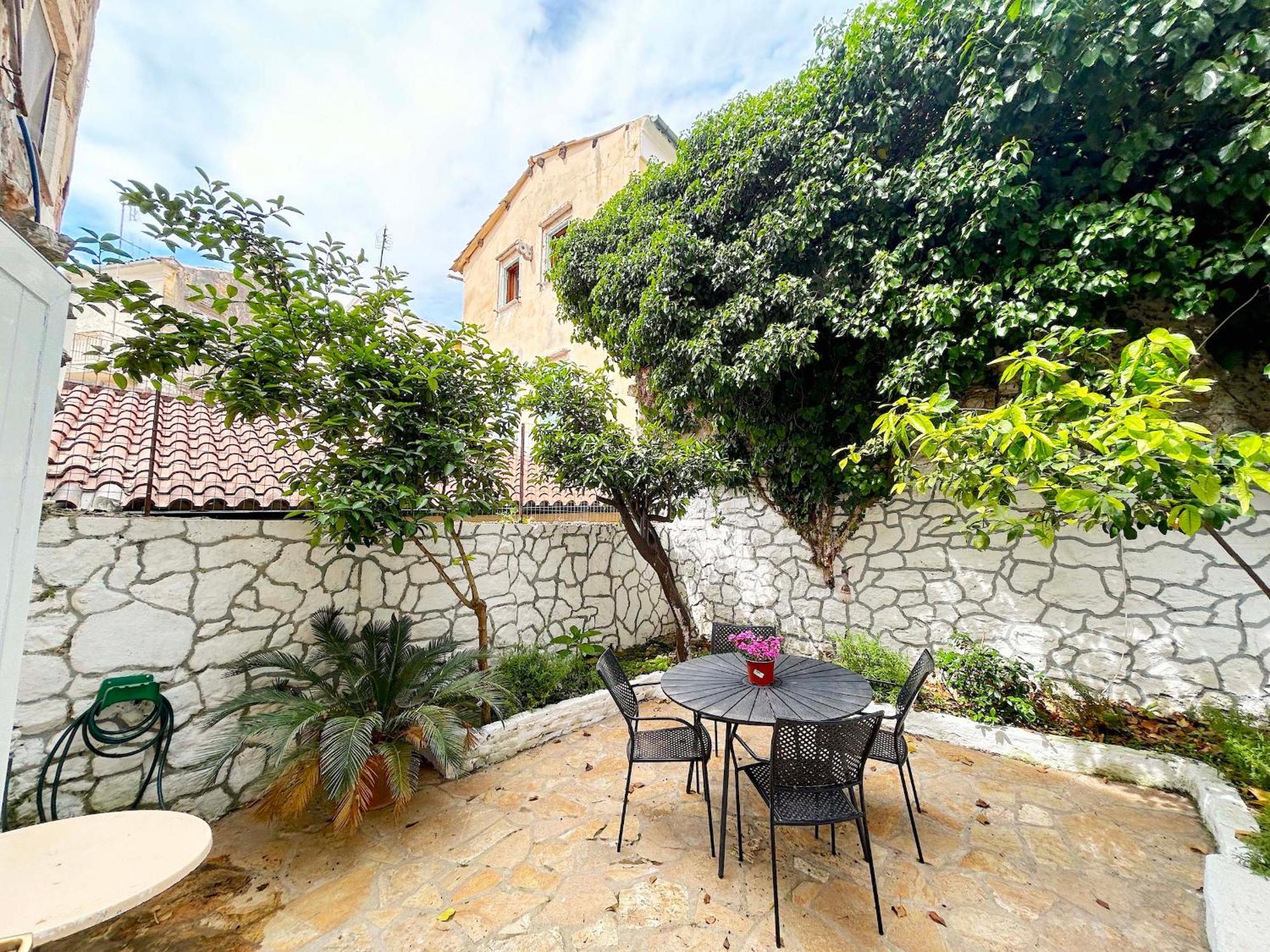 Traditional House With Ivy Garden Corfu  المظهر الخارجي الصورة